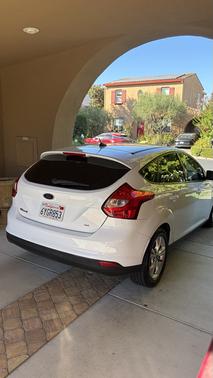 White 2013 Ford Focus SE
