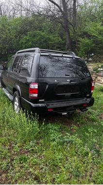 2003 Nissan Pathfinder SE