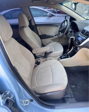 2013 Hyundai Accent GLS