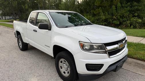 White 2018 Chevrolet Colorado WT
