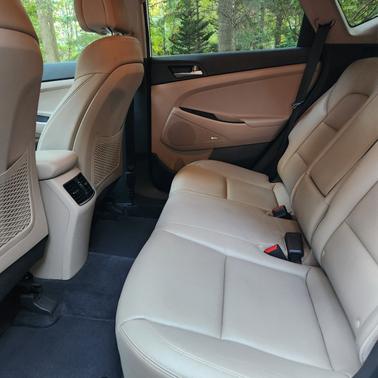 2018 Hyundai TUCSON SEL Plus