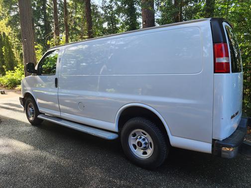 2018 GMC Savana 2500 Work Van