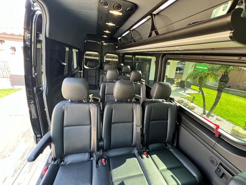 Black 2019 Mercedes-Benz Sprinter 2500 High Roof