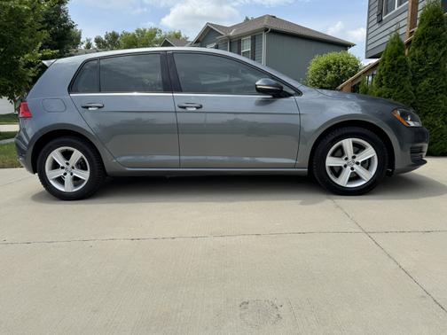 2015 Volkswagen Golf DSG TDI S