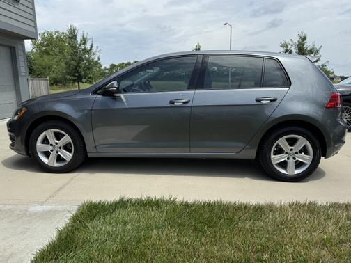 2015 Volkswagen Golf DSG TDI S