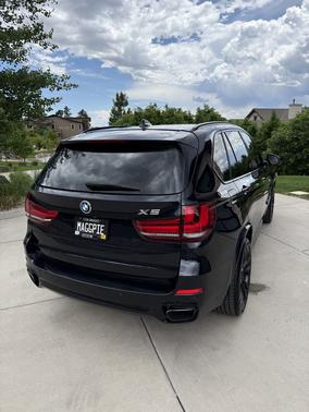 Black 2018 BMW X5 xDrive35i