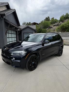 Black 2018 BMW X5 xDrive35i