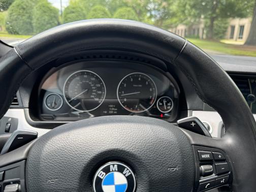 2012 BMW 550 i
