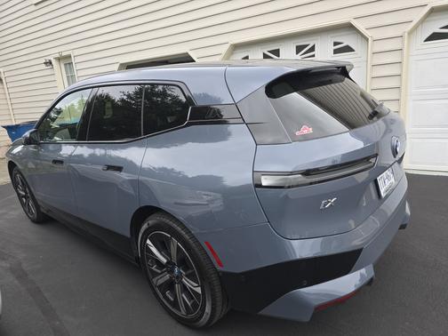2024 BMW iX xDrive50