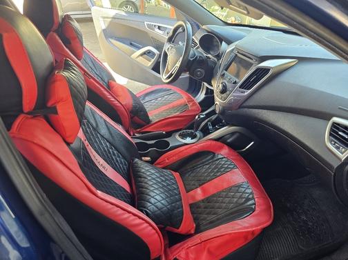 2016 Hyundai Veloster Base