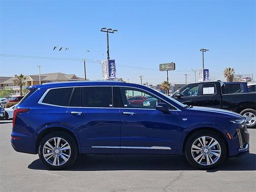 2023 Cadillac XT6 Premium Luxury AWD