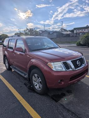 2010 Nissan Pathfinder SE