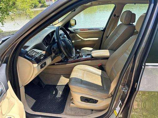 Brown 2011 BMW X5 xDrive35i Premium