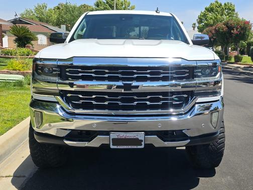 White 2016 Chevrolet Silverado 1500 1LZ