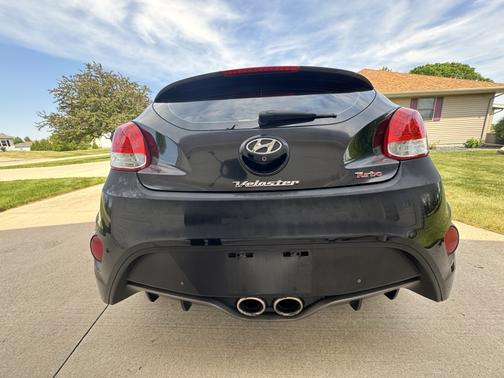 Black 2015 Hyundai Veloster Turbo