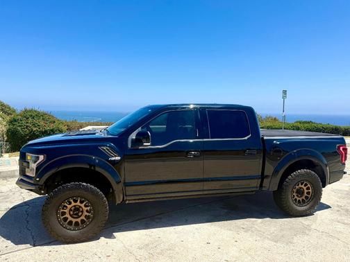 Black 2018 Ford F-150 Raptor