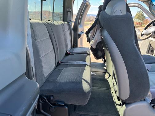 2003 Ford F-250 XL SuperCab Super Duty