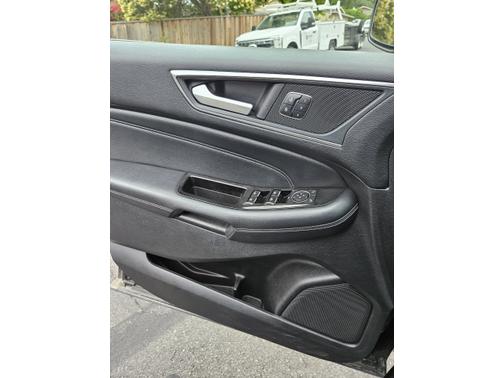 Black 2017 Ford Edge Titanium