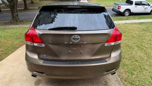Brown 2010 Toyota Venza Base