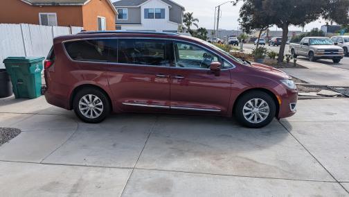 2019 Chrysler Pacifica Touring L
