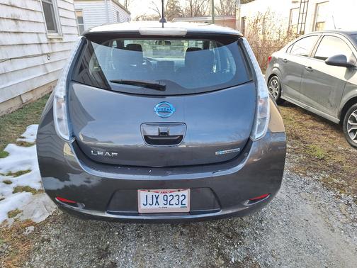 2013 Nissan Leaf S