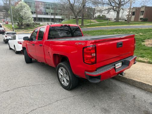 2016 Chevrolet Silverado 1500 Custom