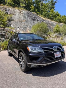 Black 2017 Volkswagen Touareg V6 Wolfsburg Edition