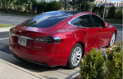 2019 Tesla Model S Standard Range