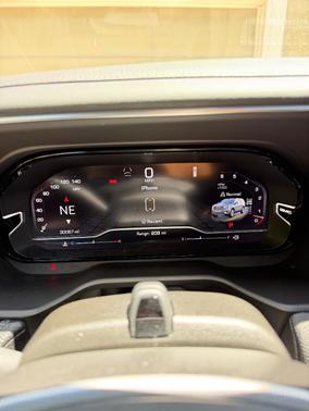 White 2024 GMC Yukon XL Denali