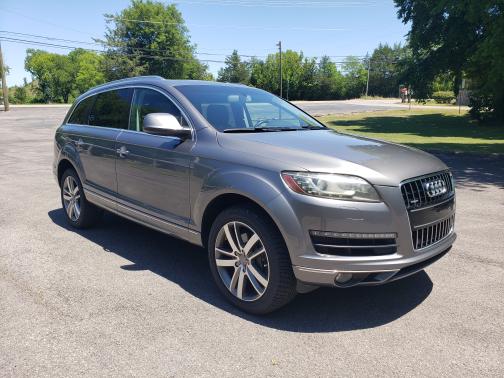 Photo 1 of 22 of 2010 Audi Q7 3.0 Premium