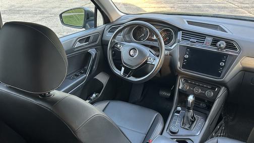 Gray 2021 Volkswagen Tiguan 2.0T SE