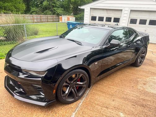 Black 2017 Chevrolet Camaro 1SS