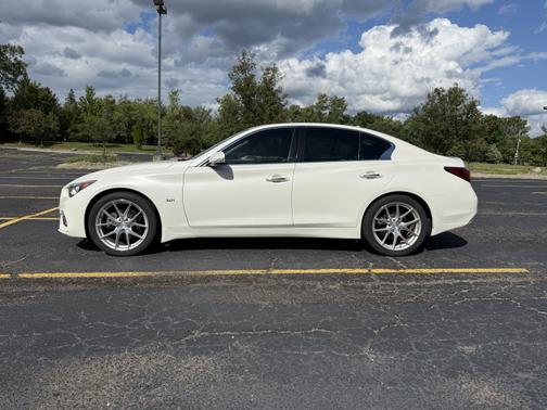 2018 INFINITI Q50 3.0t LUXE
