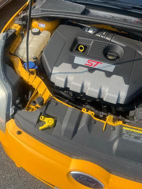Yellow 2013 Ford Focus ST Base
