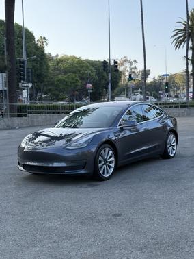 2018 Tesla Model 3 Mid Range