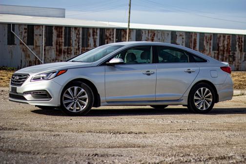 2015 Hyundai SONATA Sport