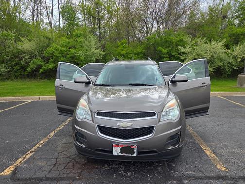 Gold 2012 Chevrolet Equinox 1LT