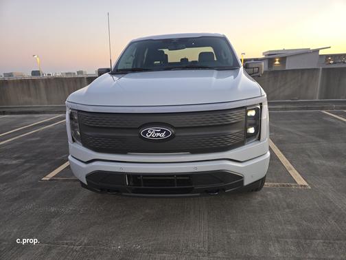 White 2025 Ford F-150 Lightning Flash