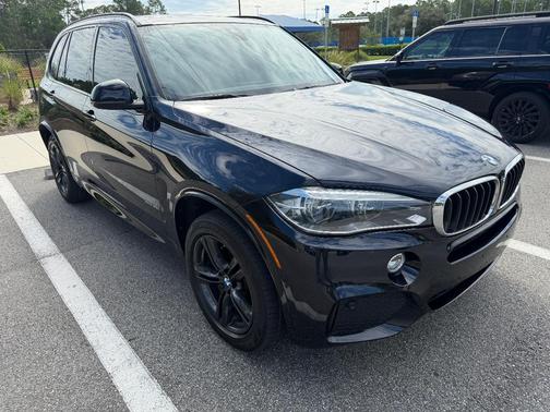 Black 2018 BMW X5 xDrive35i
