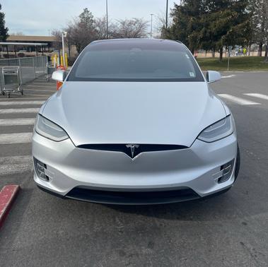 2018 Tesla Model X 75D