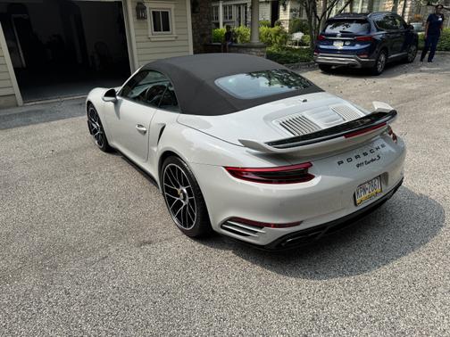 2018 Porsche 911 Turbo S