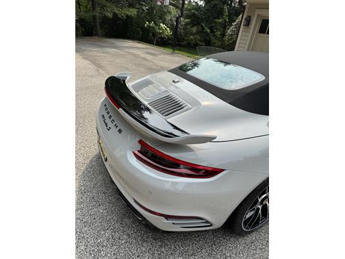 2018 Porsche 911 Turbo S