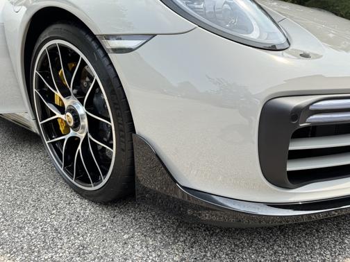 2018 Porsche 911 Turbo S