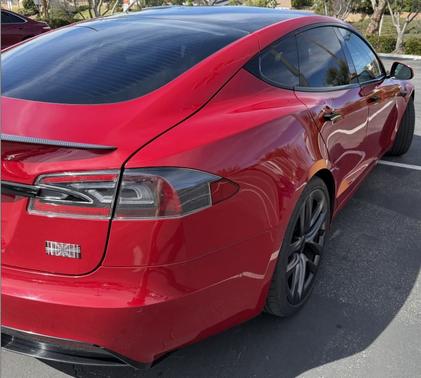 2021 Tesla Model S Plaid
