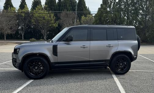 2024 Land Rover Defender 110 P400 S