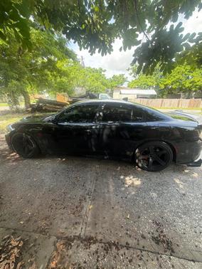 Black 2017 Dodge Charger SRT Hellcat
