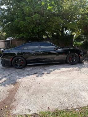 Black 2017 Dodge Charger SRT Hellcat