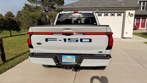 2023 Ford F-150 Lightning LARIAT