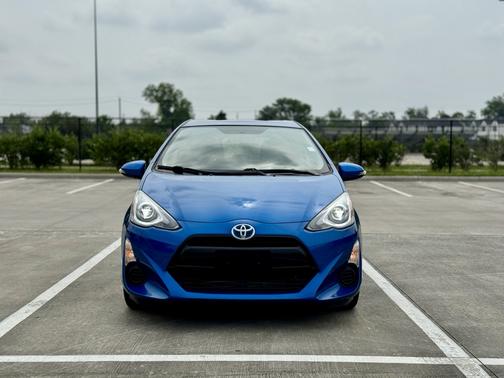 2015 Toyota Prius c Two