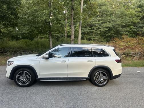2021 Mercedes-Benz GLS 450 4MATIC
